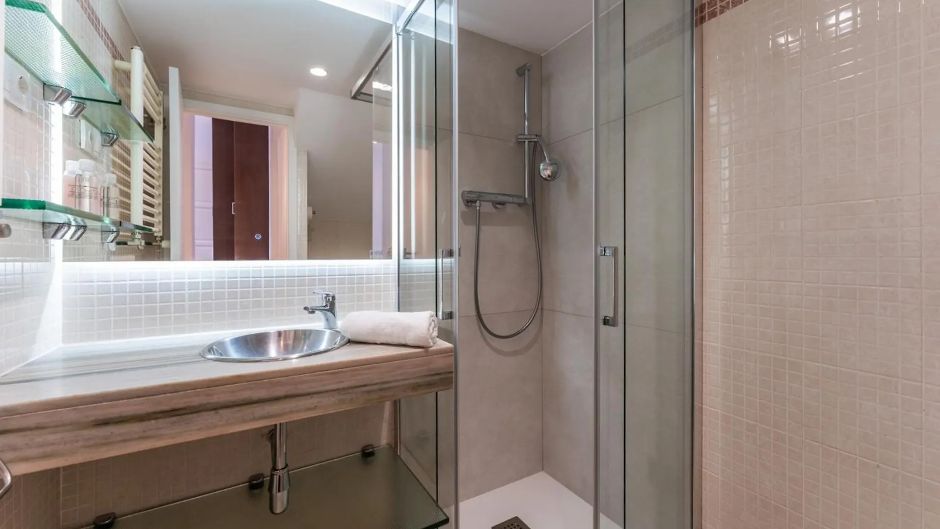 Beach Villa Cristina By Hhbcn Castelldefels