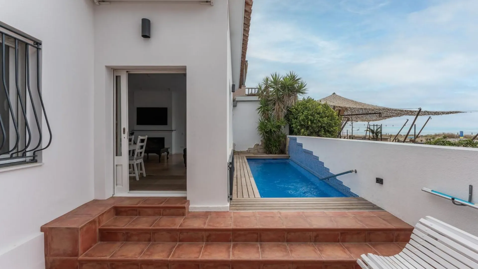 Beach Villa Cristina By Hhbcn Castelldefels 0*,  Spain