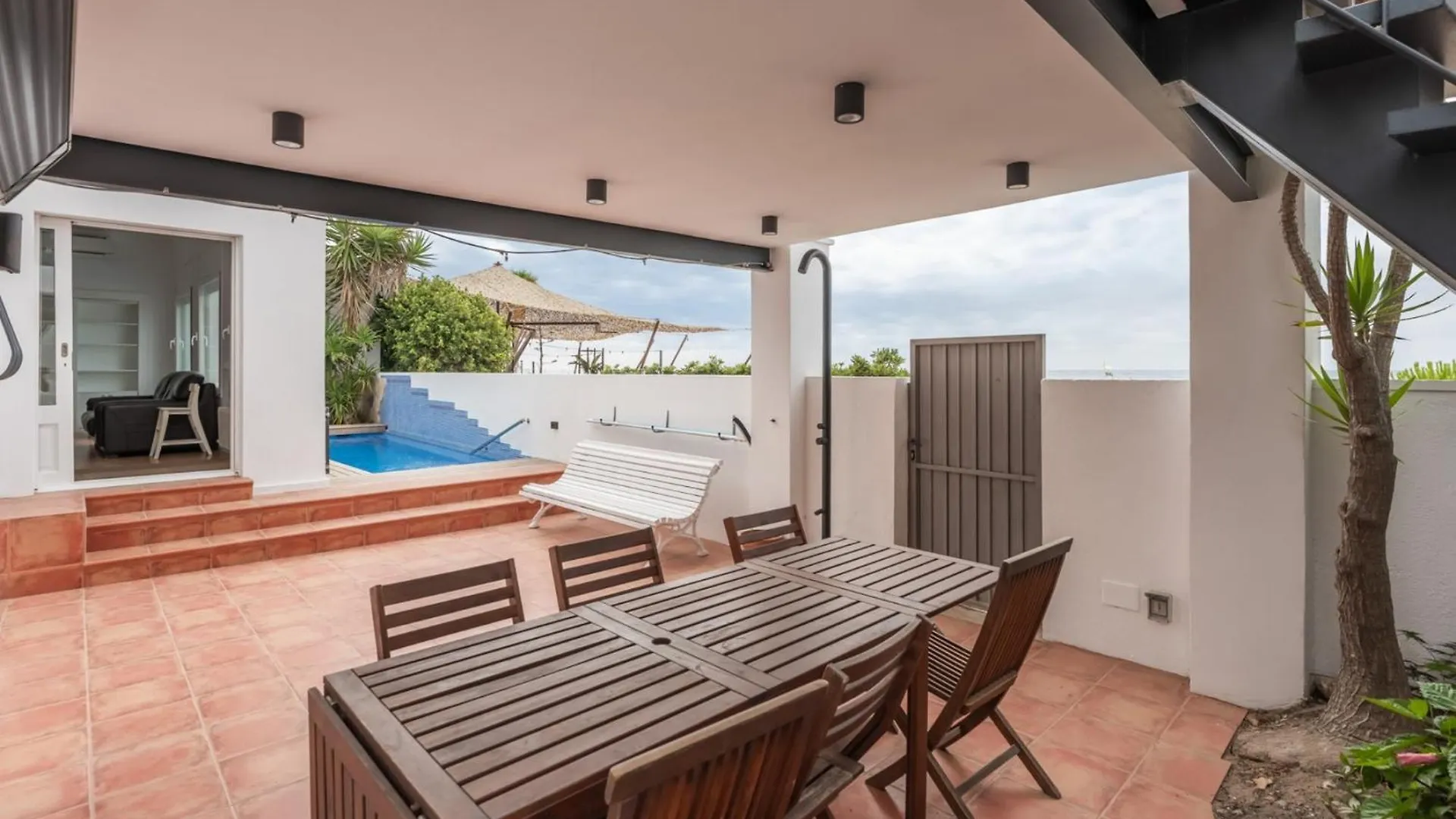 Beach Villa Cristina By Hhbcn Castelldefels